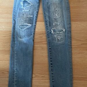 American Eagle Outfitters Medium Blue Distressed Jeggings